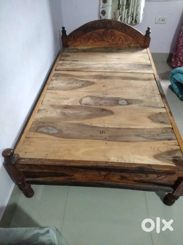 4 years old sell bed