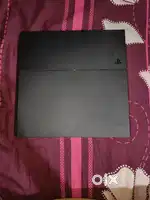 PS4 FAT ONLY 2 MONTH USED