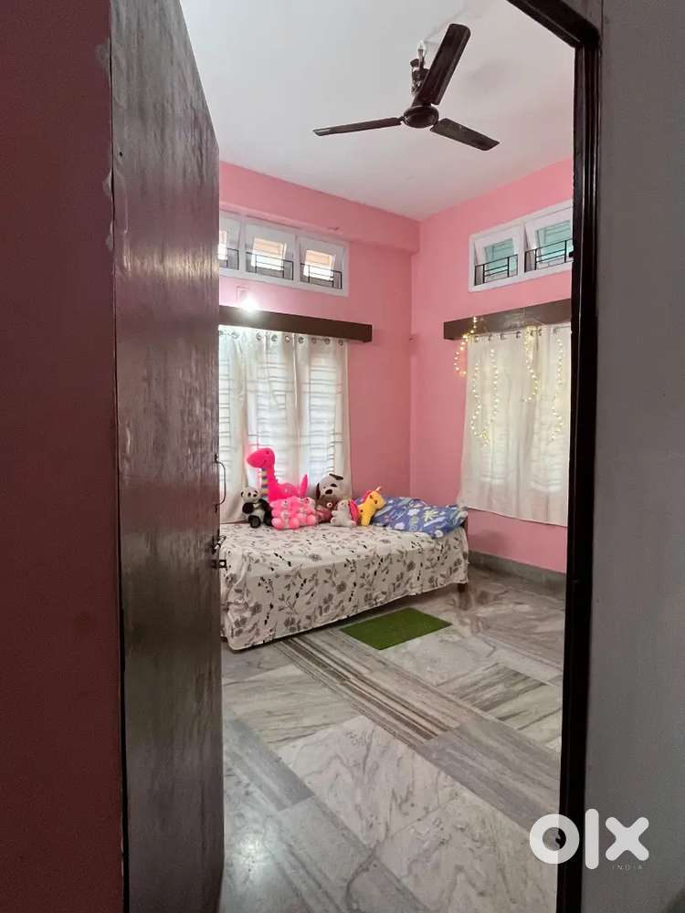 INDEPENDENT COUPLE FRIENDLY PG RENT