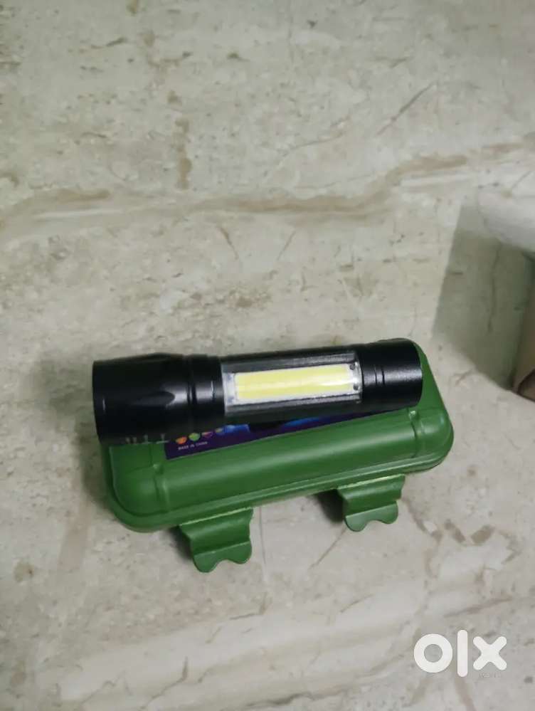 Torch light super quality brightness .