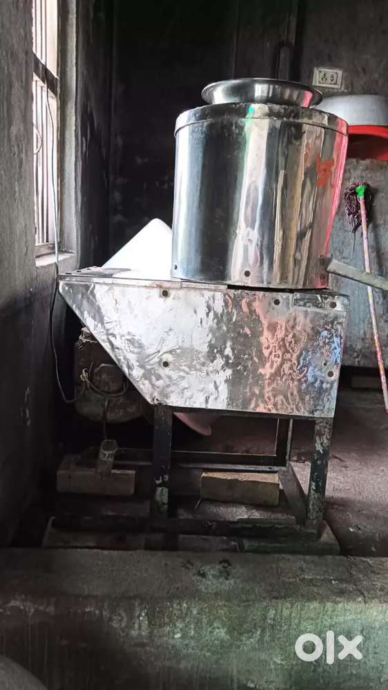 ALOO CHIPS MACHINE DRYER CUTTER FRYER