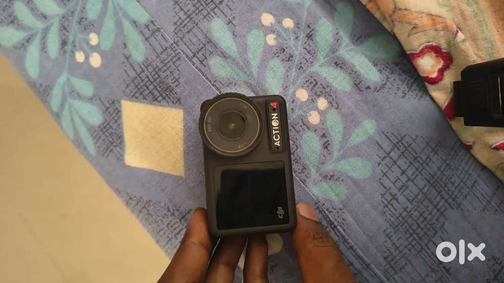 Dji action 4 brand new , urgent sale
