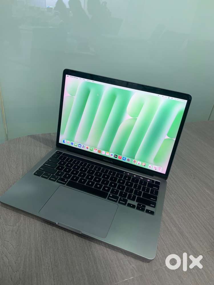 Apple MacBook Pro 2020 13inch i7 32GB 512GB Warranty