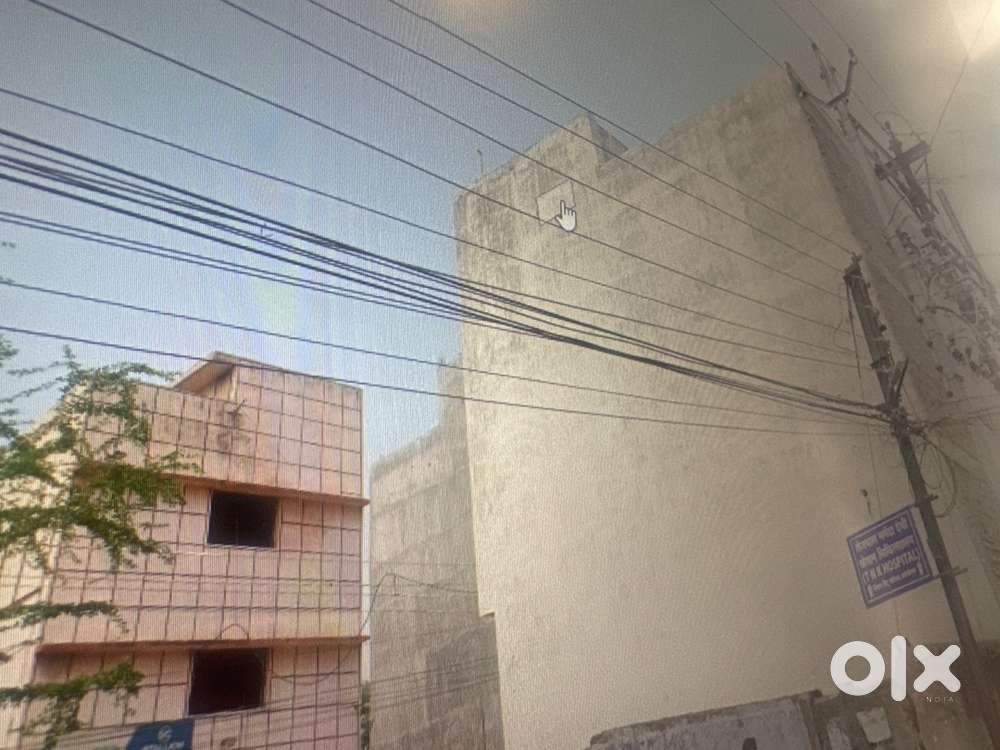 Godown available for rent in central pandri
