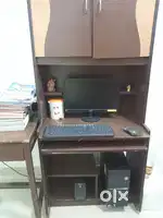 Desktop computer
