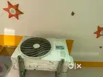 Lloyd split AC
