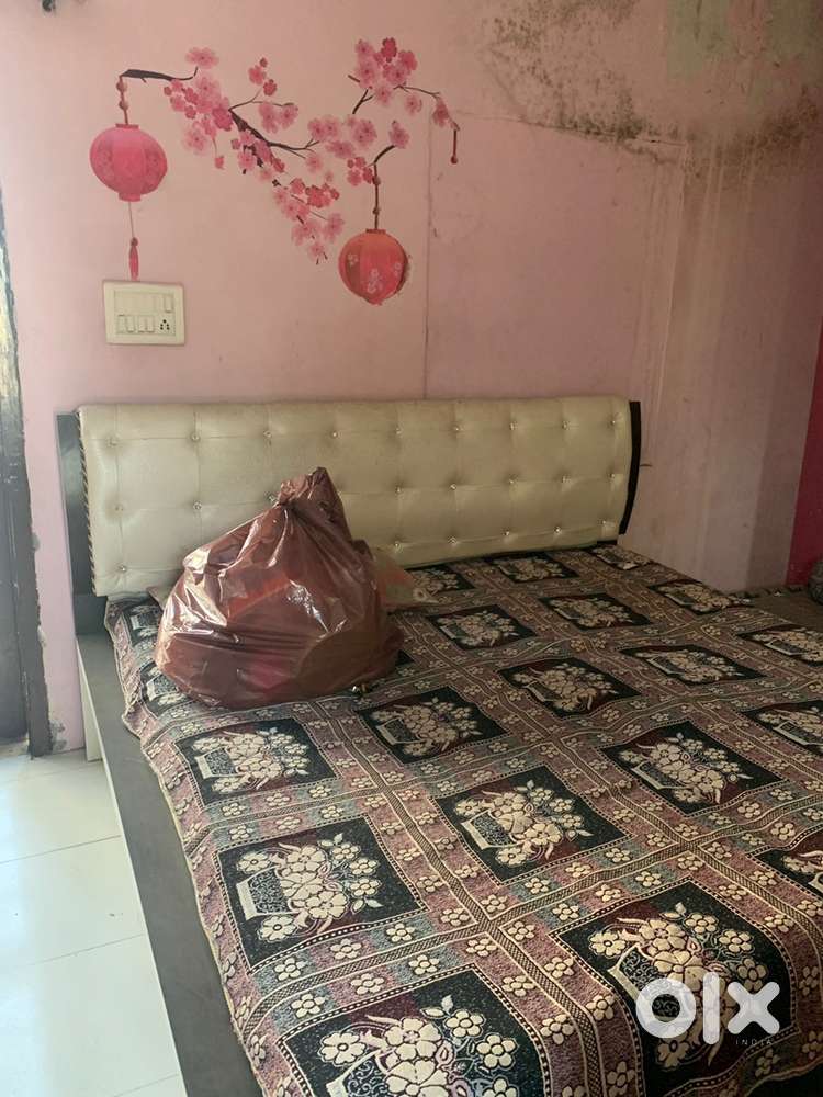 1 room with furniture kitchen bathroom