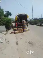 Sports line's ka kapda ata h uska transport hota hai male and female