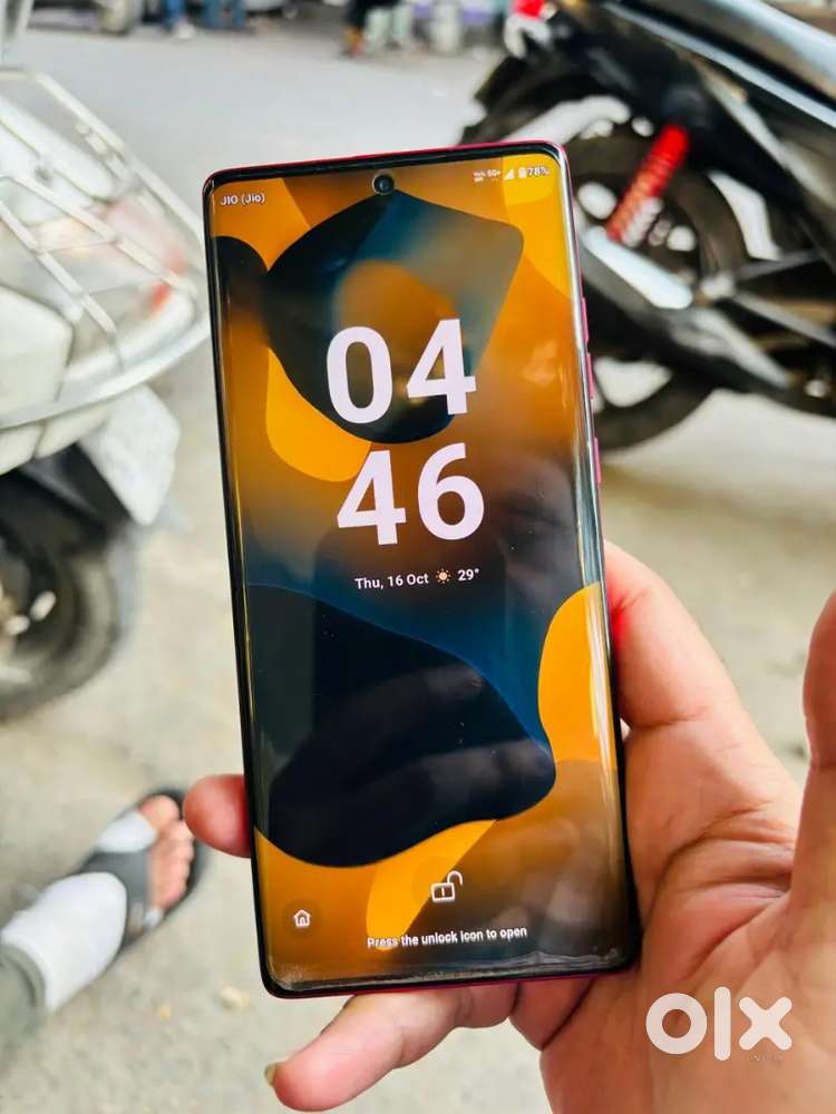 Motorola g85 5g phone