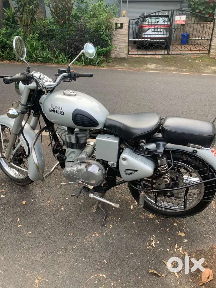 350 classic sale in Goa