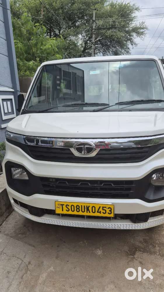 Tata Winger 2022 Diesel 27000 Km Driven