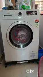 Fully automatic Front load washing machine - Bosch