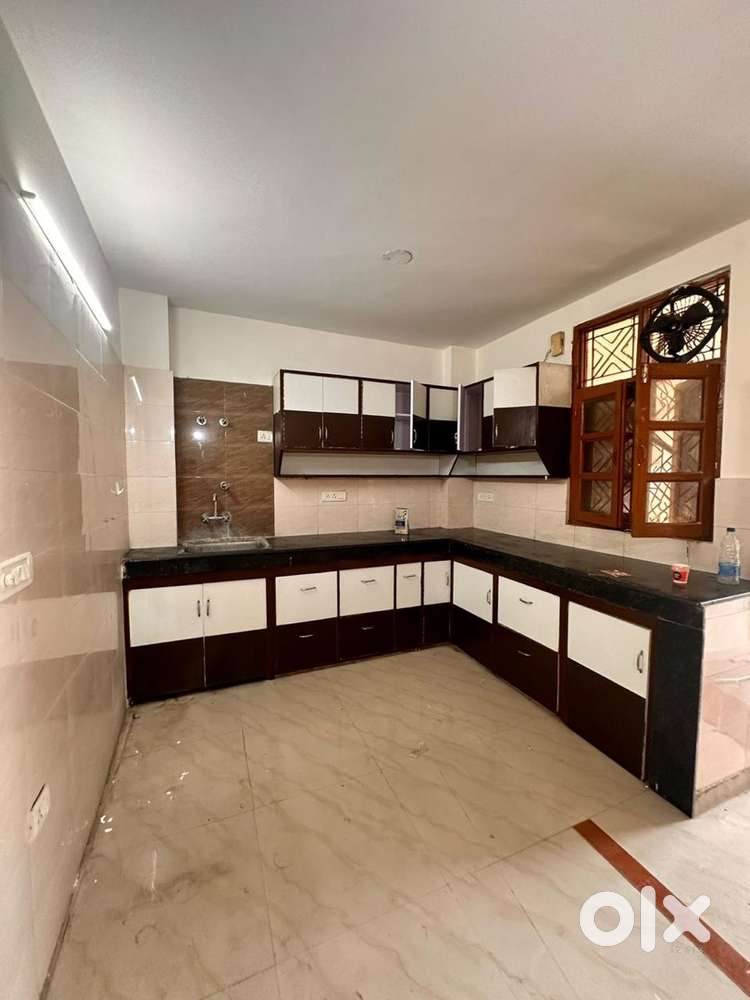 1BHK brand-new flat for rent in Chattarpur near Metro Station