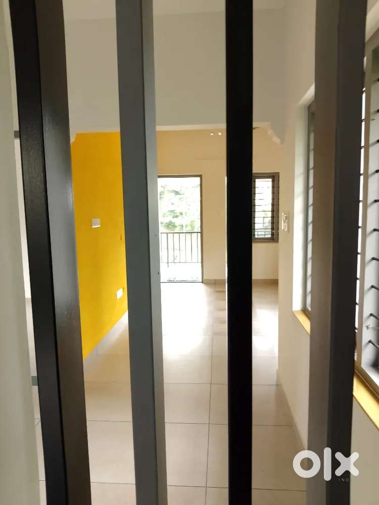 2 BHK UNFURNISHED APARTMENT FAMILY KALOOR nr JNI STADIUM