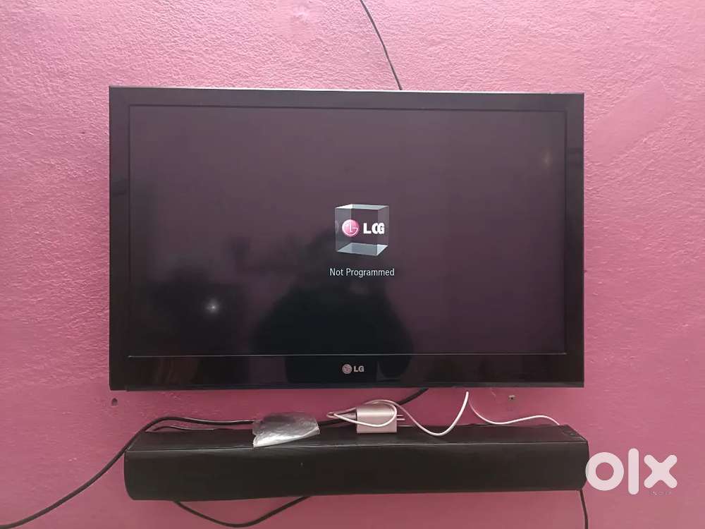 Hello friends I am selling my lg led