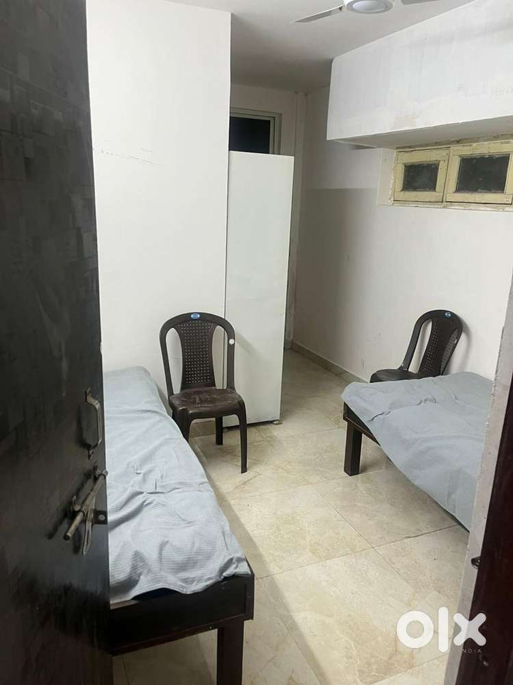 Single Occupancy Room Available