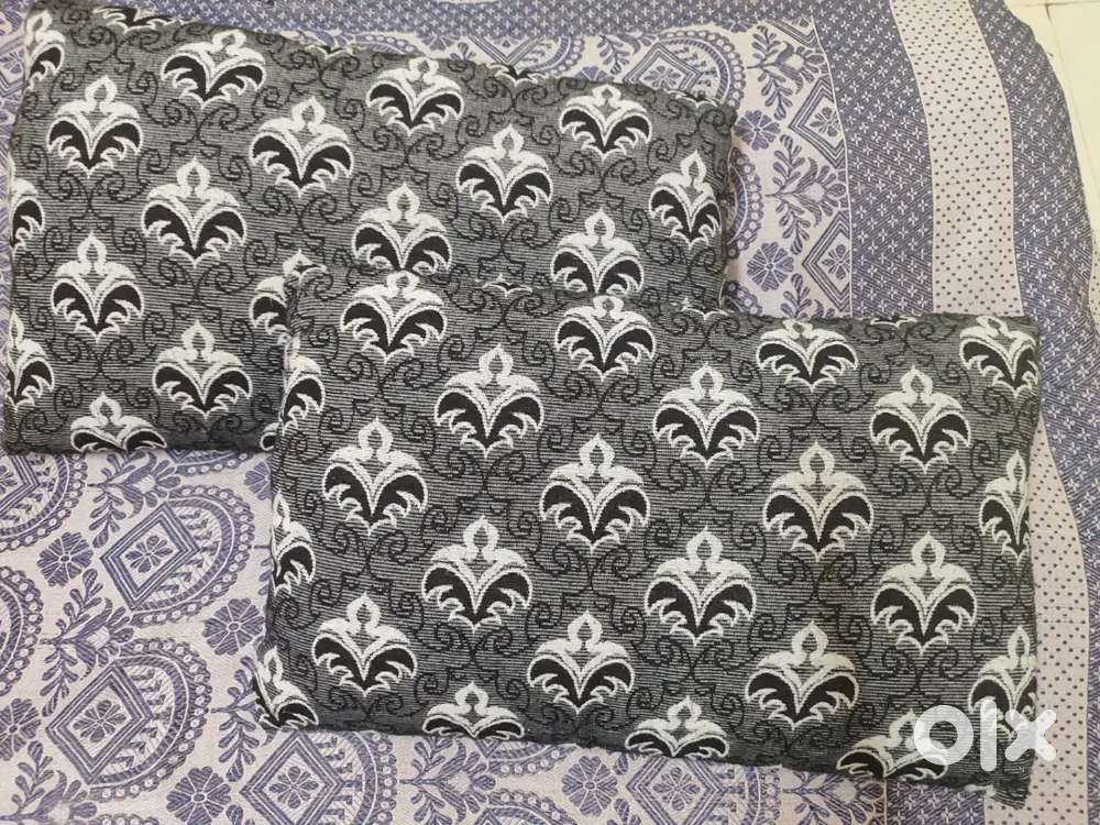 2 Cotton beds for sale( 1month old)