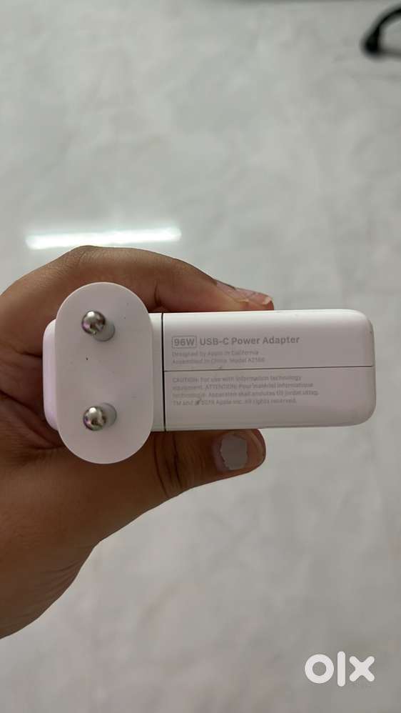 Macbook original wire & Adapter