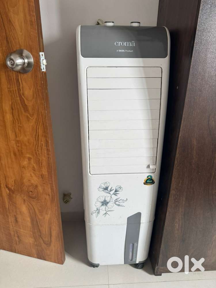 Move out sale - Cooler and mixer( pick up available - oct end)