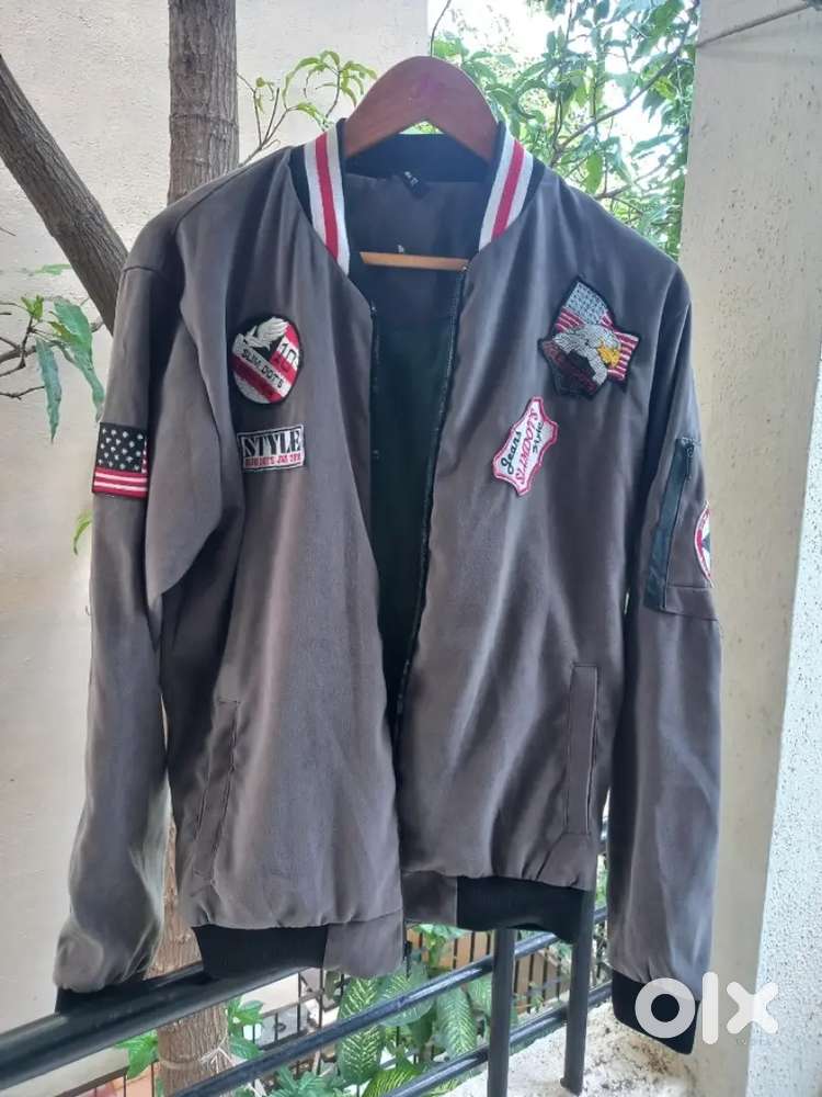 Bomber jacket