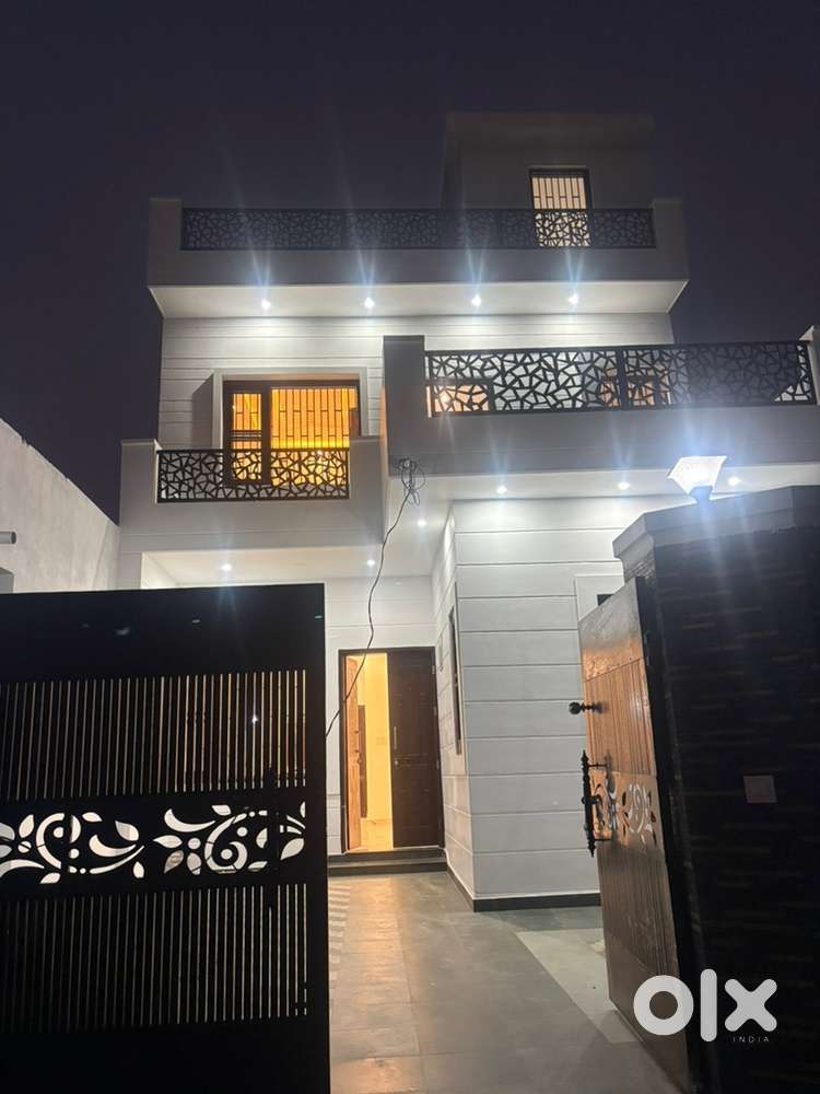 5 marla new construction with modular kitchen and pooja room