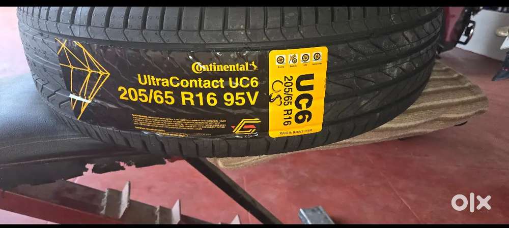 Continental ContiUltraContact UC6 205/65 R16 Tubeless Car Tyre
