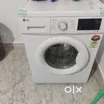 Moving abroad,1y old LG7KG washing  machine front load, whirlpool 259l
