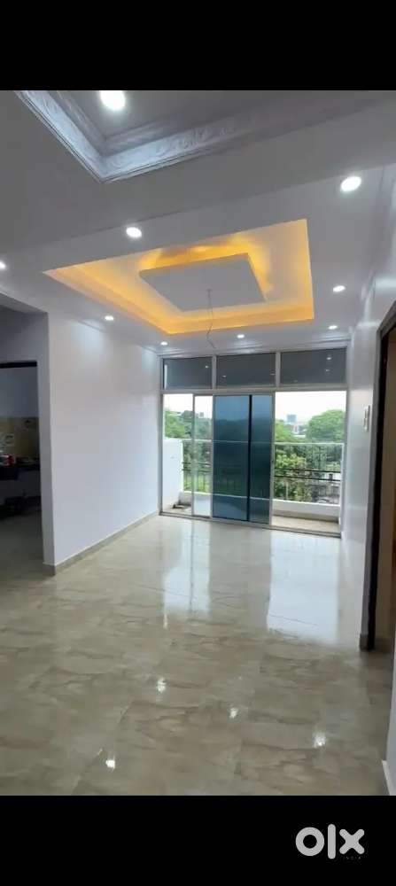 New 3 bhk flat for sell in mango 15 no 35l