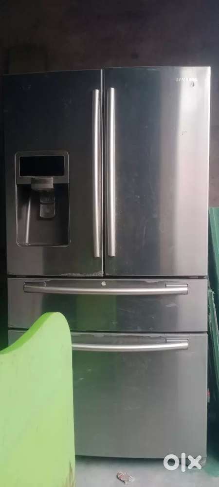 Samsung fridge double door wala hai