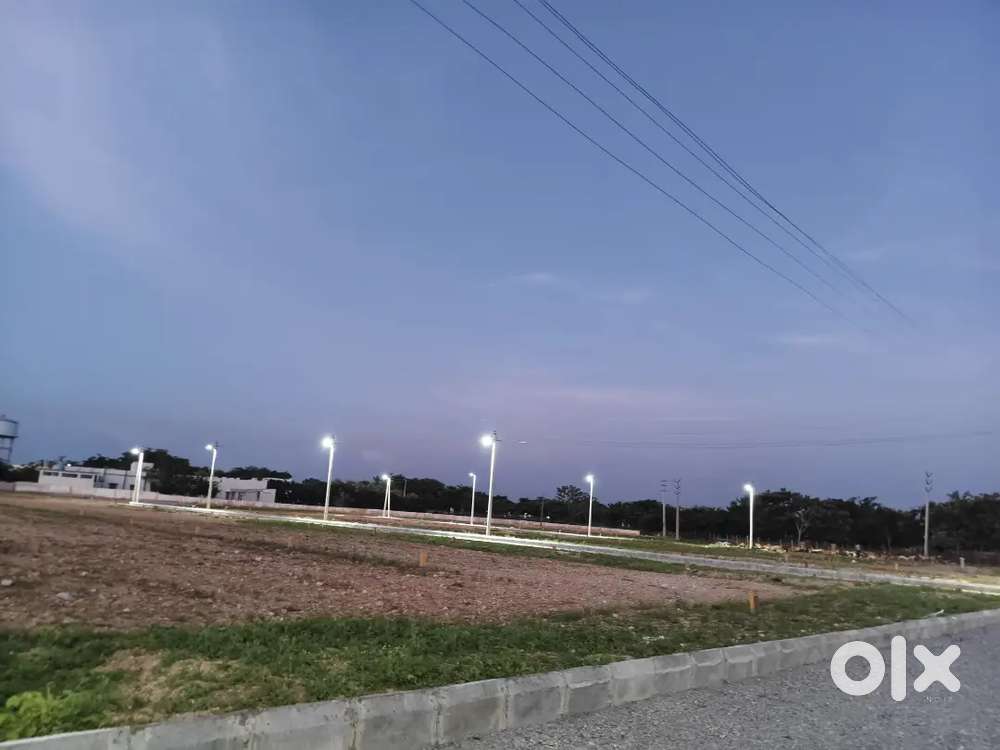 East or west plots sell