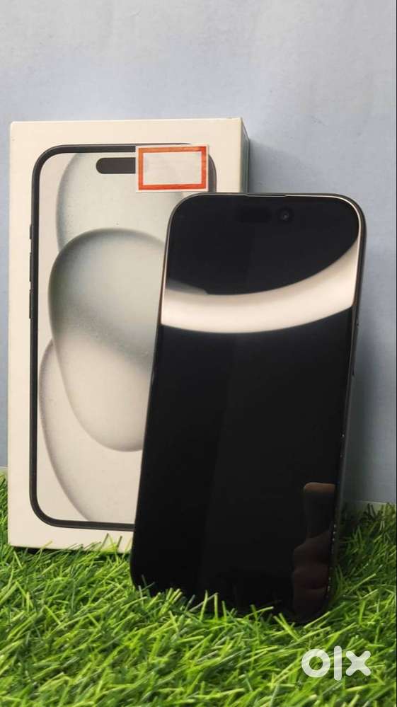 Apple iPhone Black 15 128GB [ Pre-Owned ]