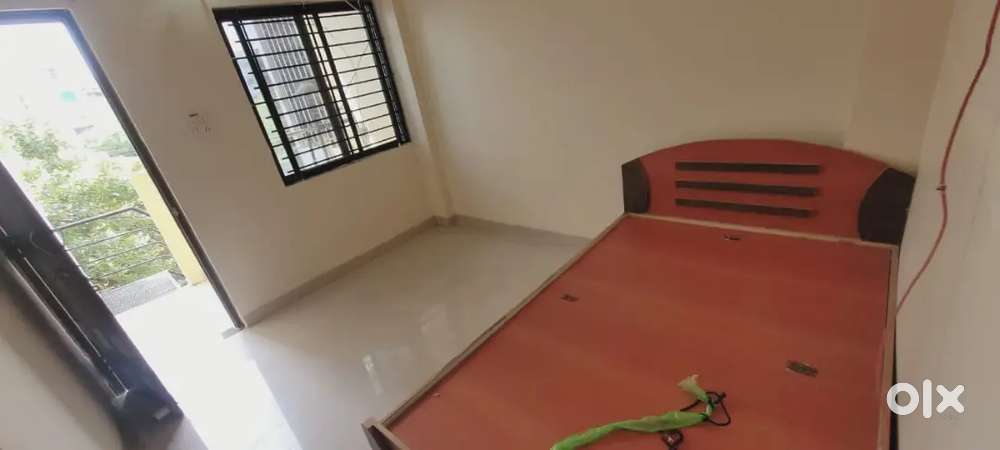 1Bhk Flat For Rent Near  Mahindra showroom vijay Nagar