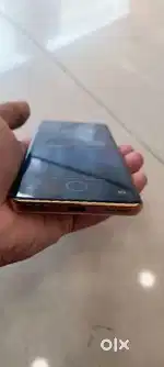 Koi kami nahi hai 8 256 me hai  bill box charger sab hai