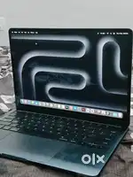 Macbook Air M2 (2022) 8GB 256GB .
