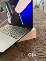 Apple MacBook Air | 2025 | 13.6inch | M4 Chip | 16GB | 512GB | A3240