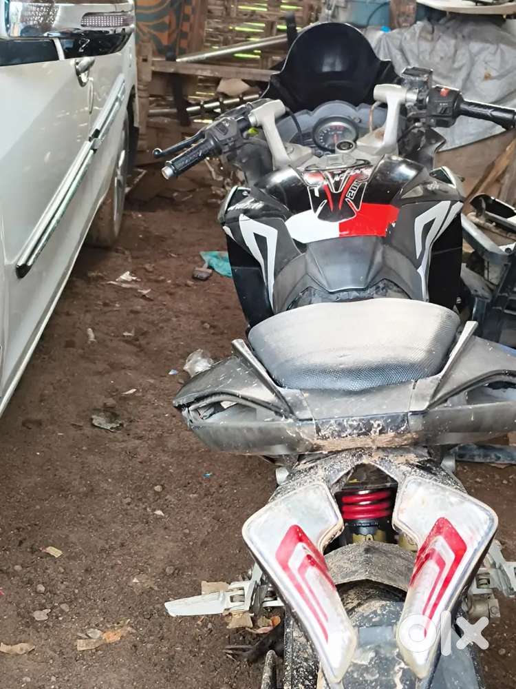 Bajaj pulser rs 200 good condition