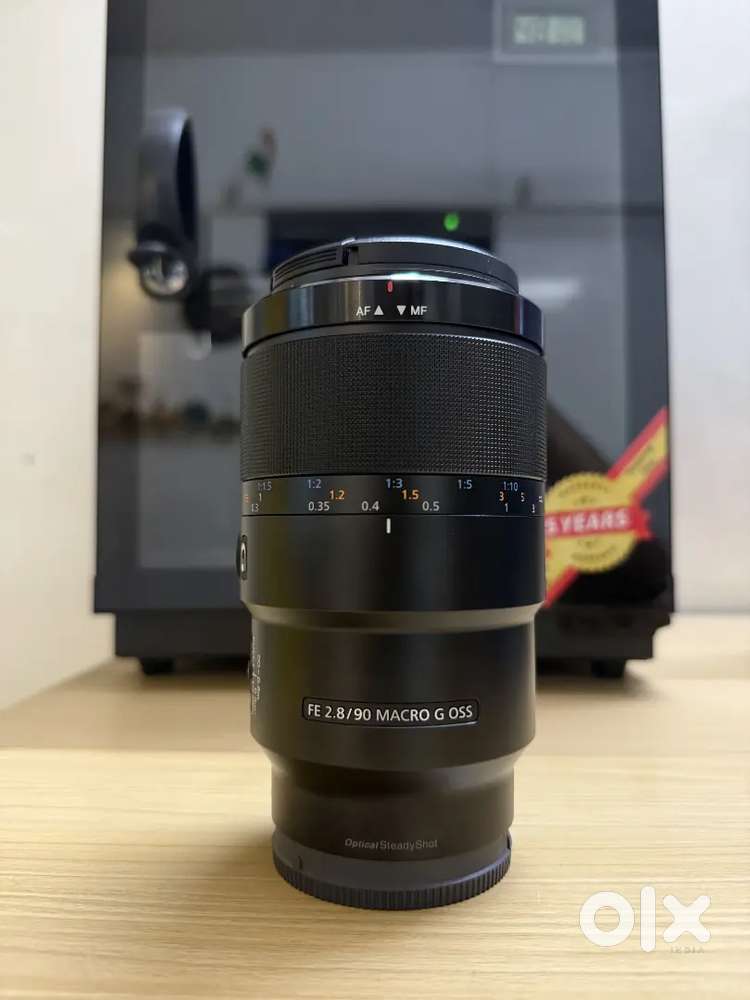 Sony 90mm 2.8 G macro lens