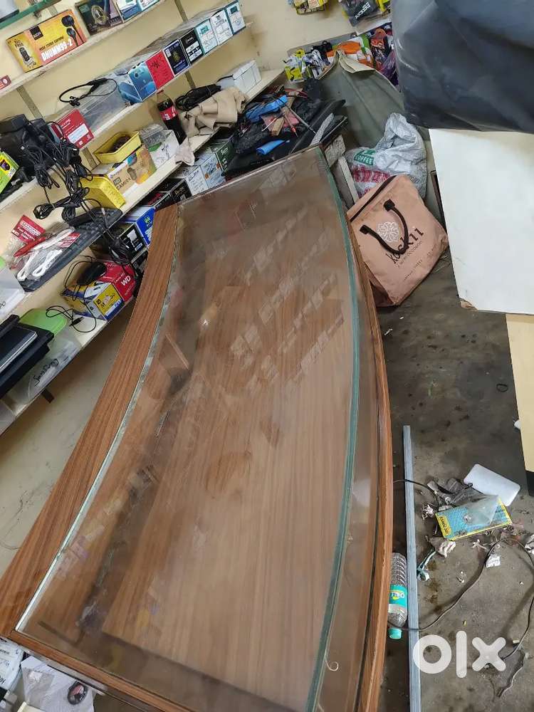Reception table