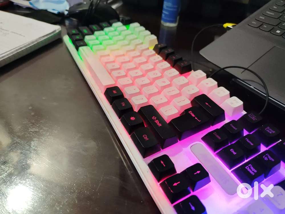 Gaming Keyboard ant esports