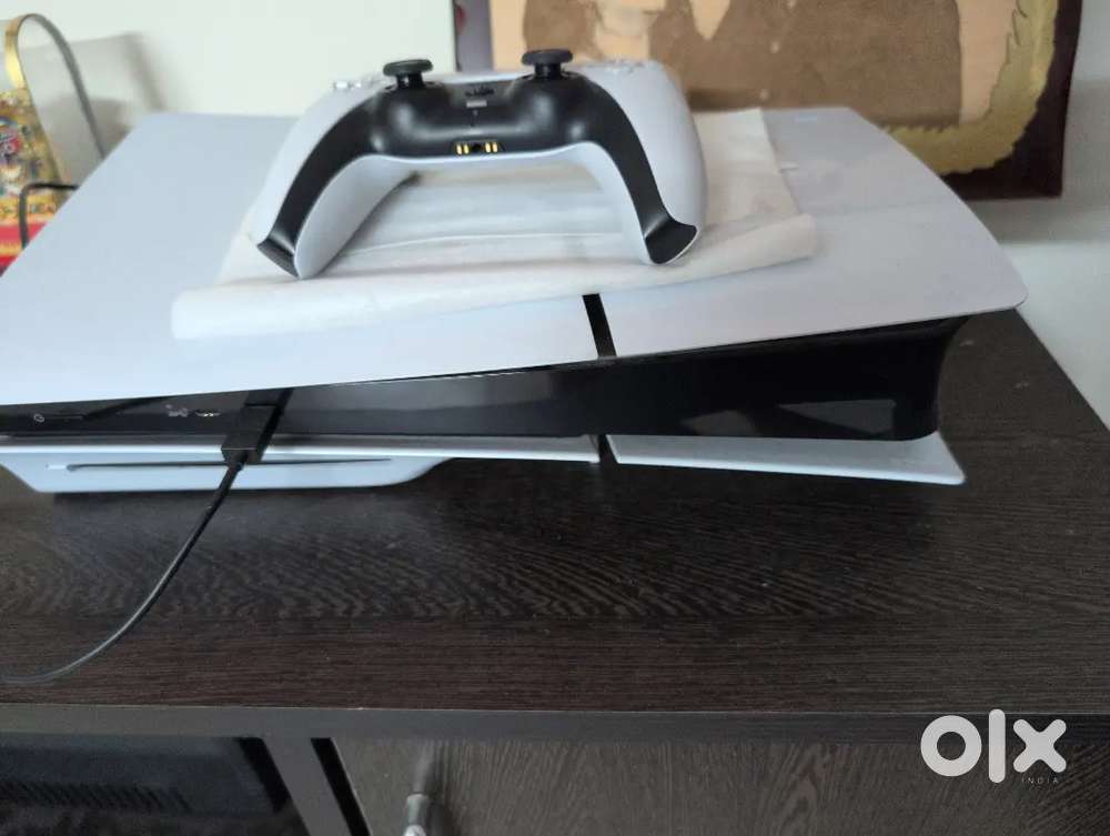 PlayStation 5 Slim (1TB)