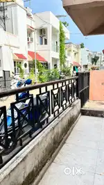 Female roommate needed