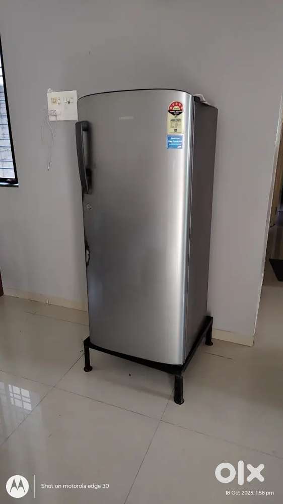 5 star Samsung Single Door 212 Ltr Refrigerator
