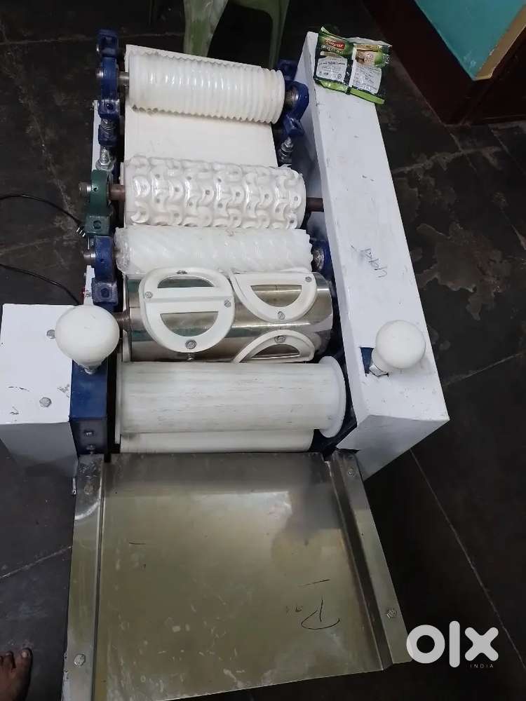 Kaju ,Namakpara ,Samosha patti meking machin