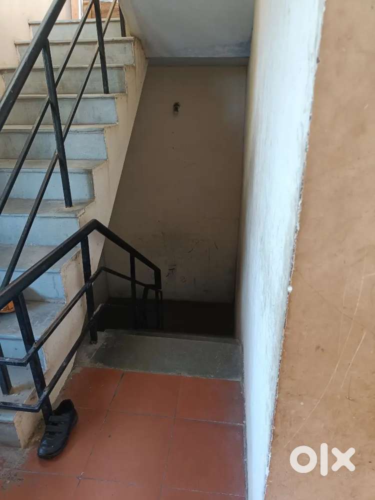 Pammal ,Pozichalour flat for rent ccp 12,000 Rs