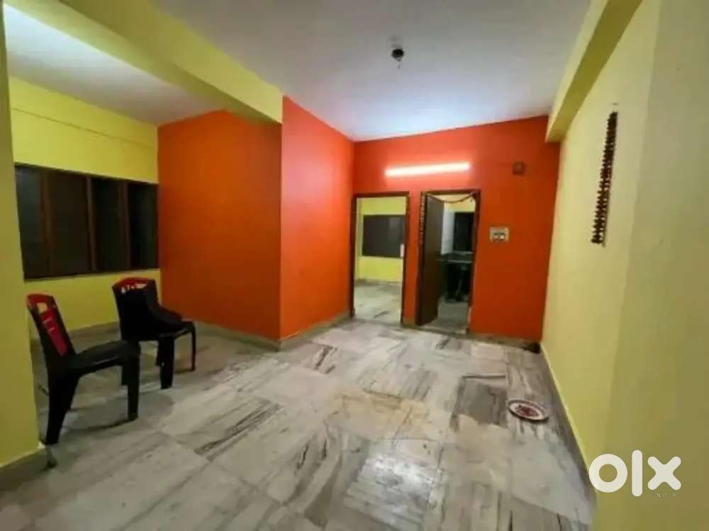 WELL 2BHK+ BALCANY FLAT RENT IN NEAR DUMDUM METRO STATION