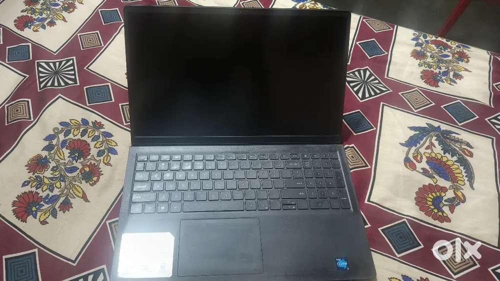 Dell Inspiron 15 (i3 11th Gen, 8GB RAM, 1tb+256Gb )