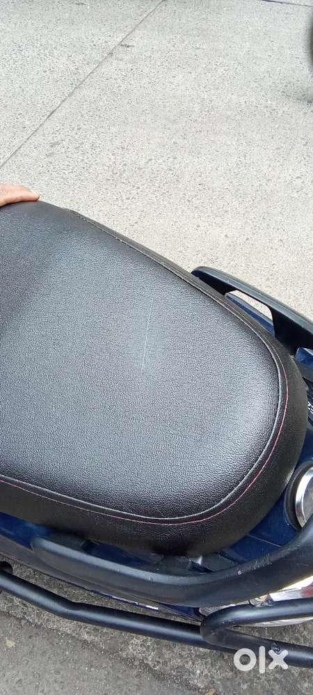 Scrach proof bike seat cover cat proof bike seat cover