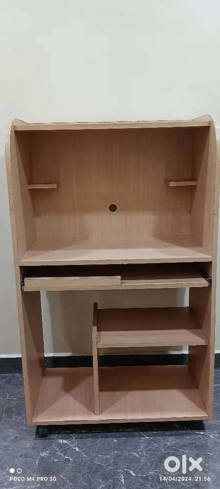 Full Size  Desktop Computer Table