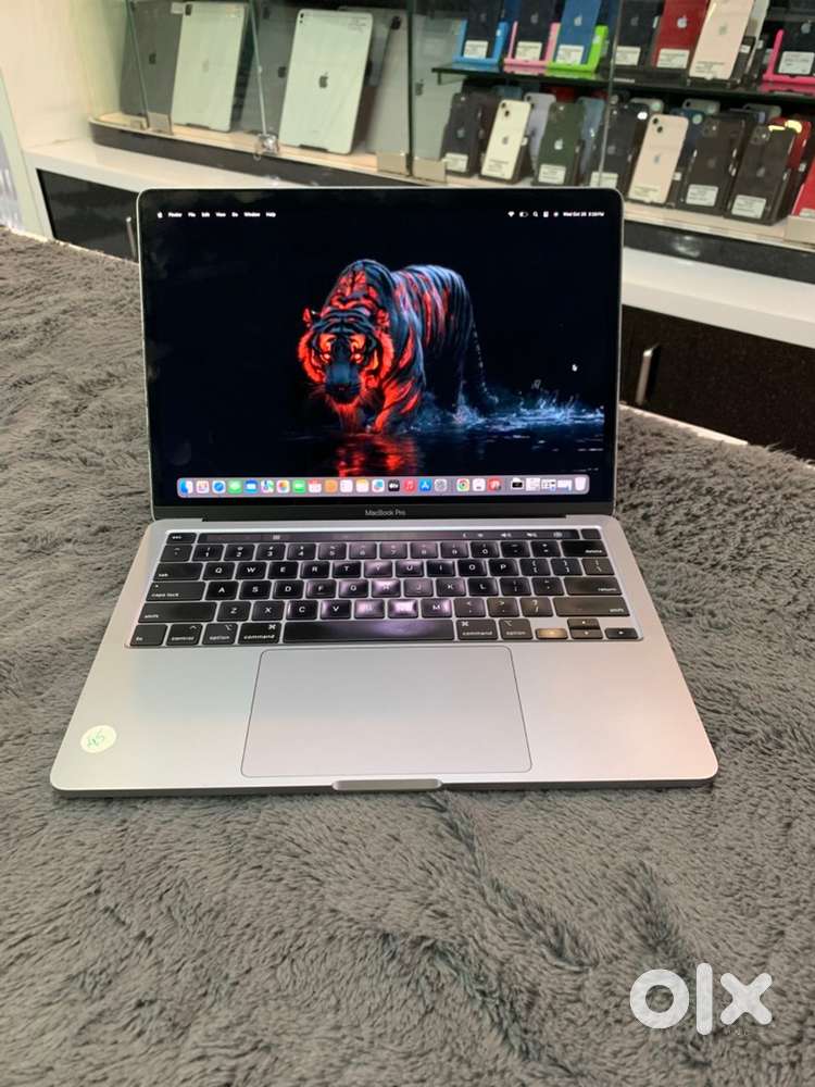 Apple MacBook Pro \ 2020 \ i7 \ 32GB \ 512GB \ 13inch \ Bill \Warranty