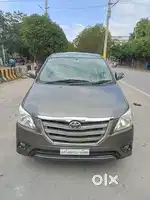 Toyota Innova 2.5 VX 8 STR, 2012, Diesel